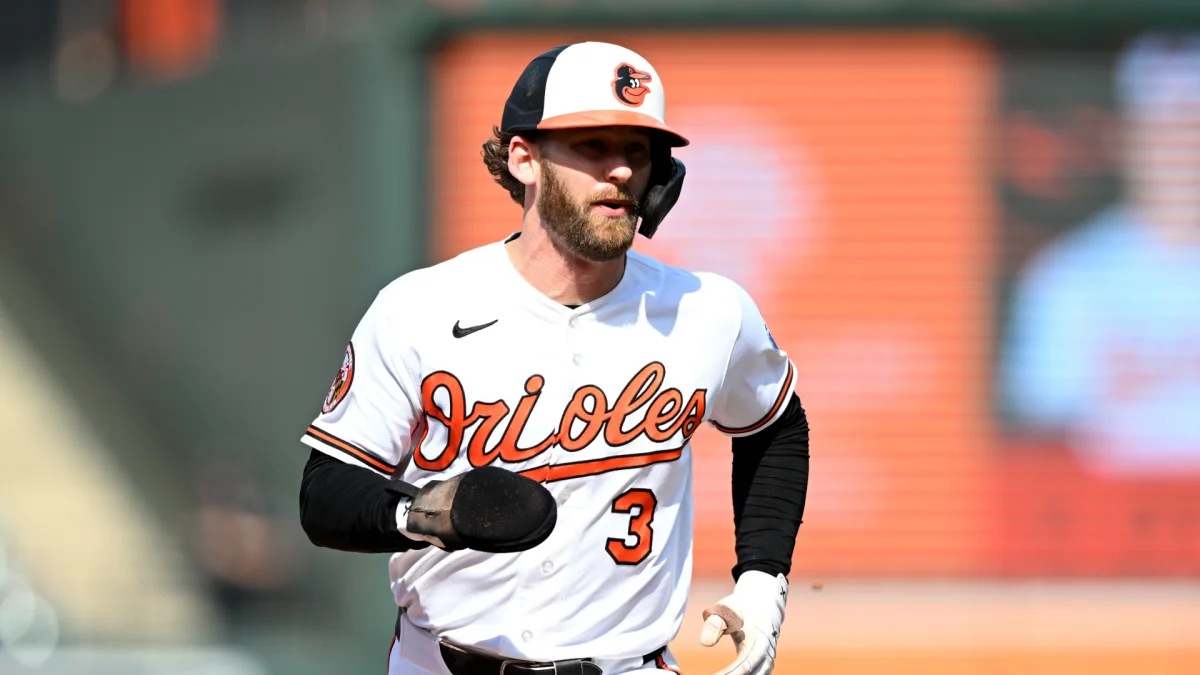 Mariners add Ward bat as Orioles cash in, draw flak