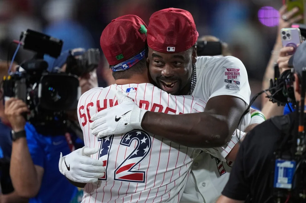 Walker Captures Home Run Derby Crown in Philadelphia