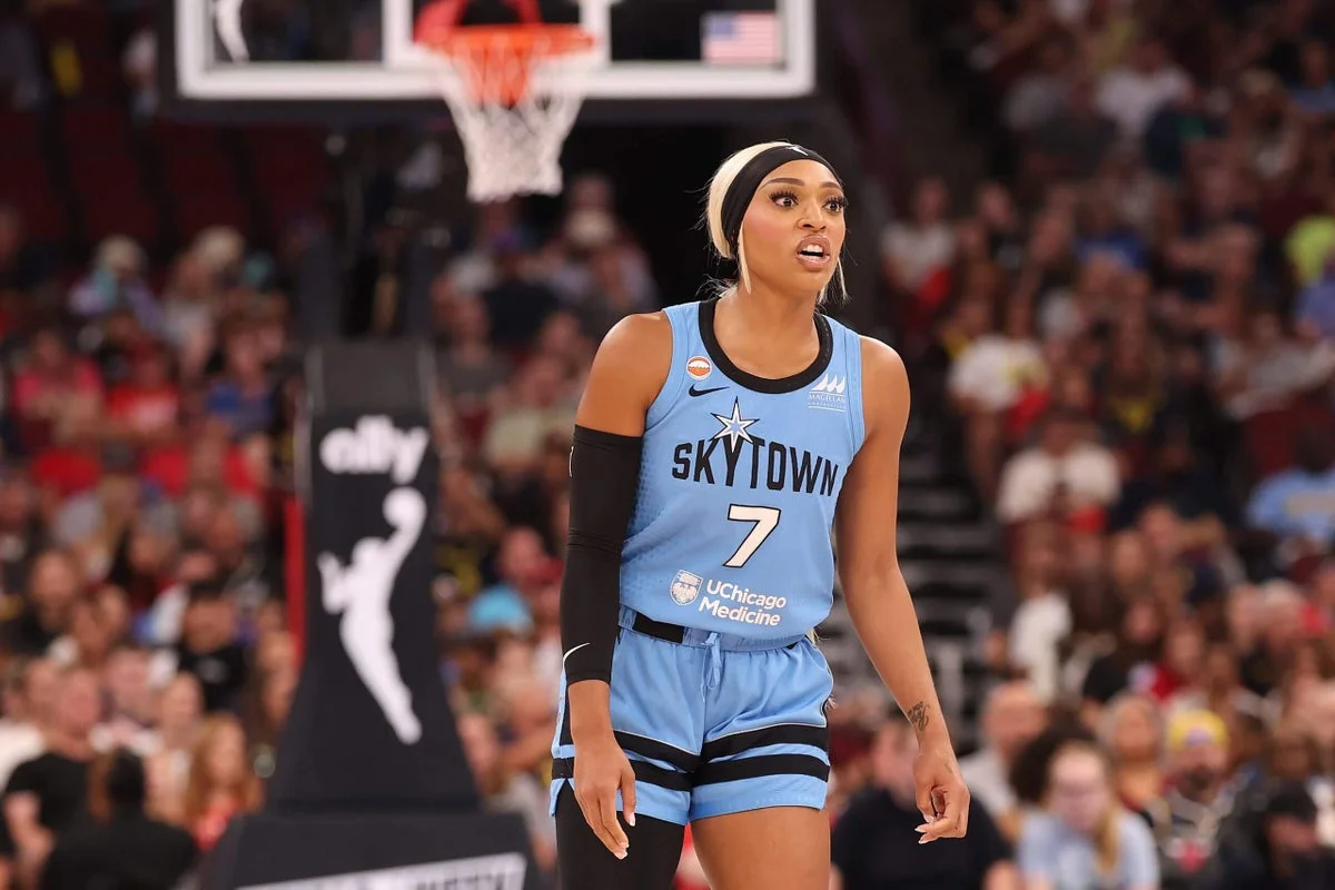 Carrington frames 'White Privilege' post as call for officiating consistency, not Cunningham