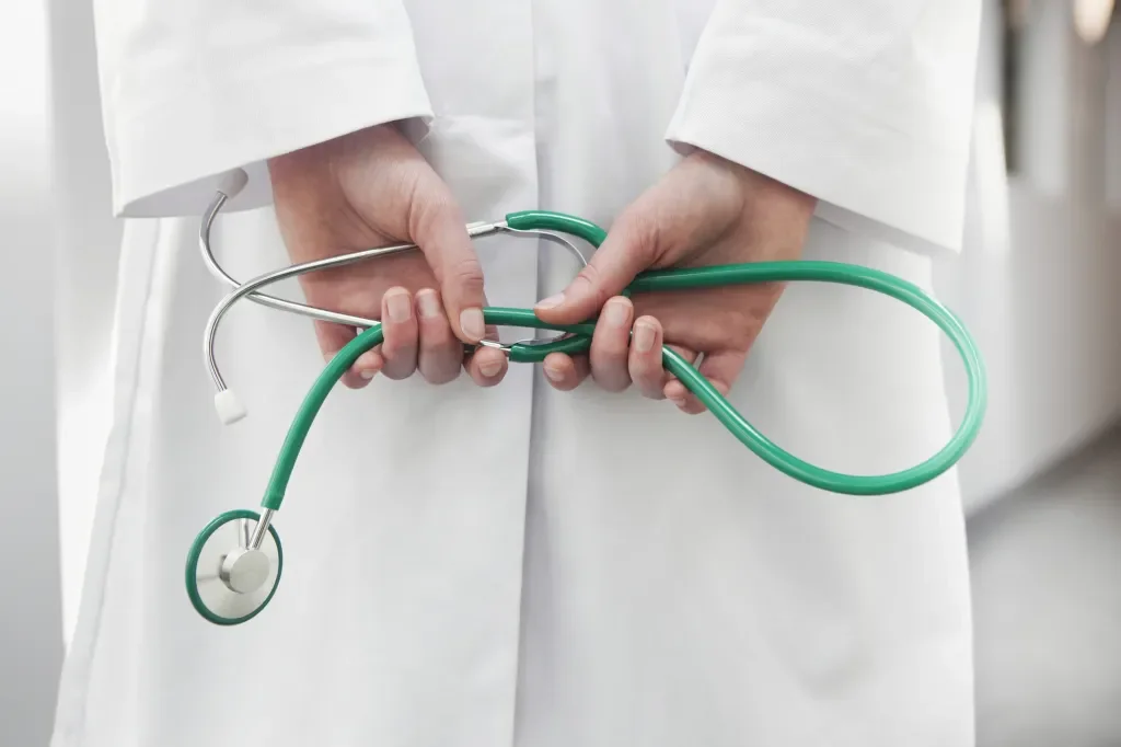 CT man’s ear infection spiraled into fatal brain abscess, family sues health systems