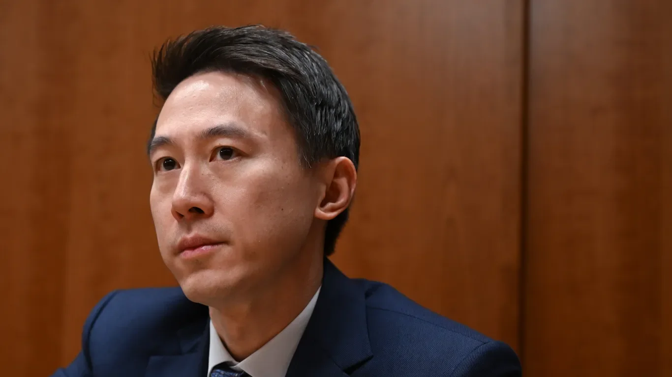 TikTok CEO defends app's impact on US economy and user privacy in congressional hearing.