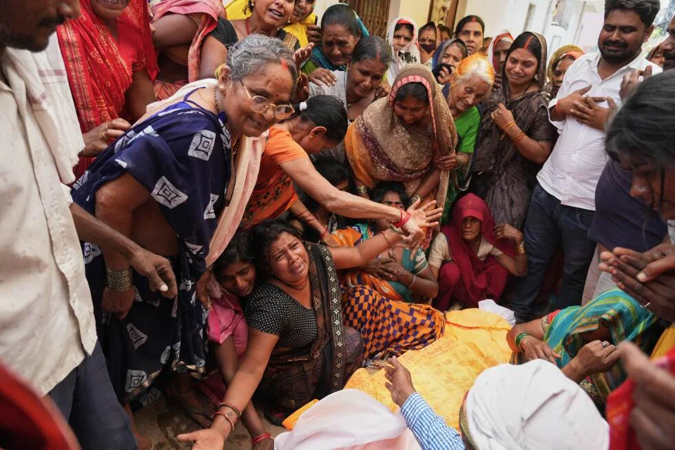 Dust storms devastate Uttar Pradesh, leaving at least 96 dead