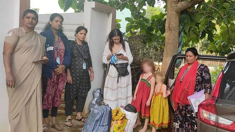 Russian Mother Defends Life in Indian Cave with Children