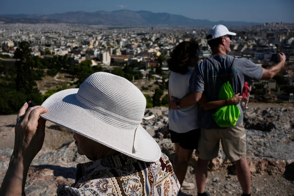 Athens Gets Shade: Sunhats Take Center Stage Amid Europe’s Heatwave