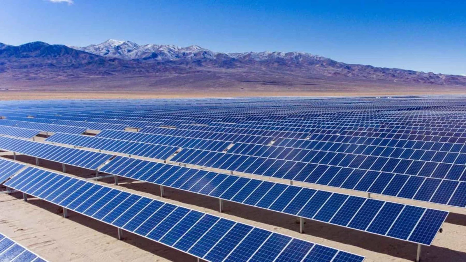 Oregon's Diamond Solar Project adds a 600-foot wildlife corridor that's untested