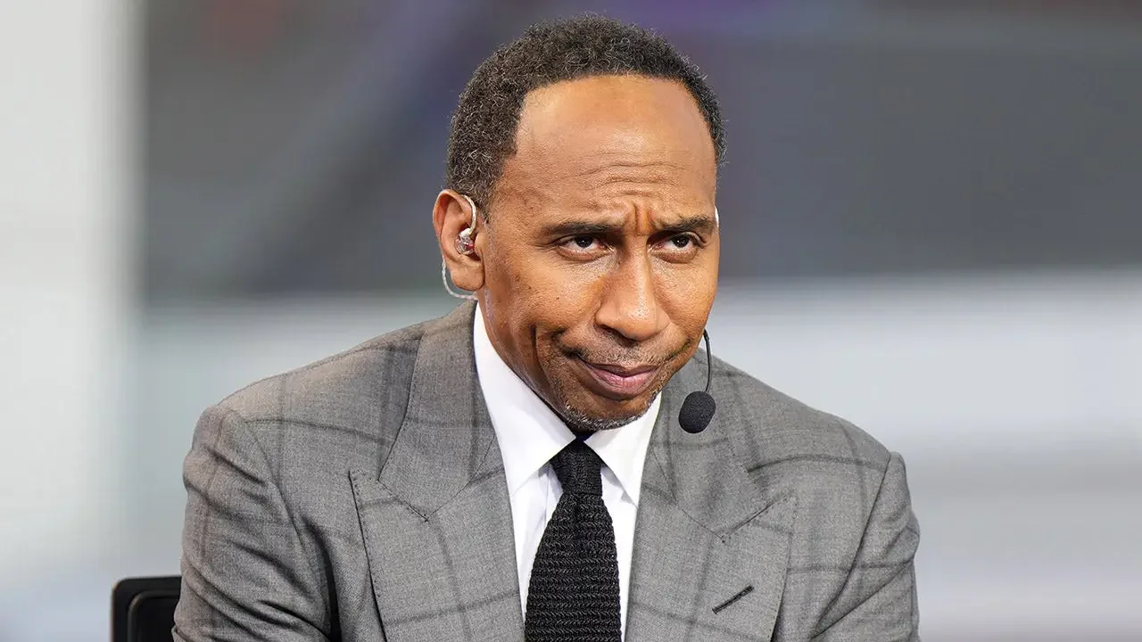 Stephen A. Smith grills Fever coach over Carrington foul fallout