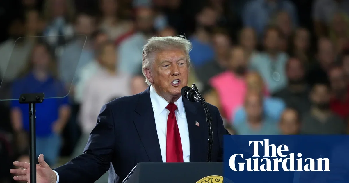 Poll finds Americans say Trump isn’t focused on top issues as midterms loom