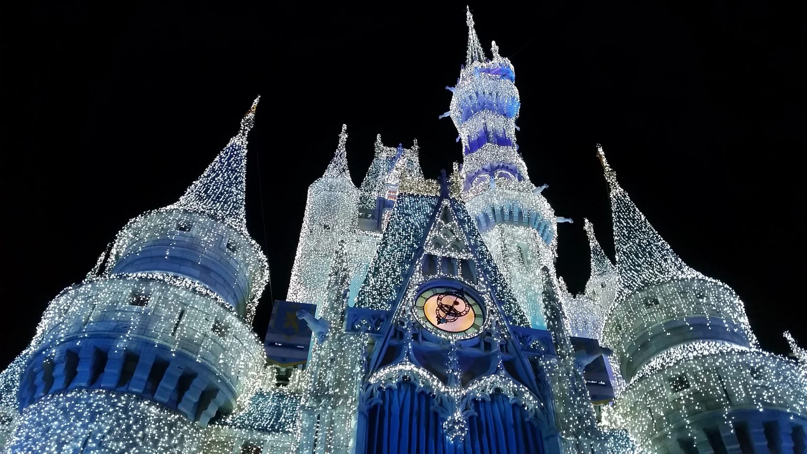 Cinderella Castle Skips Dream Lights for 2026 Disney World Holidays