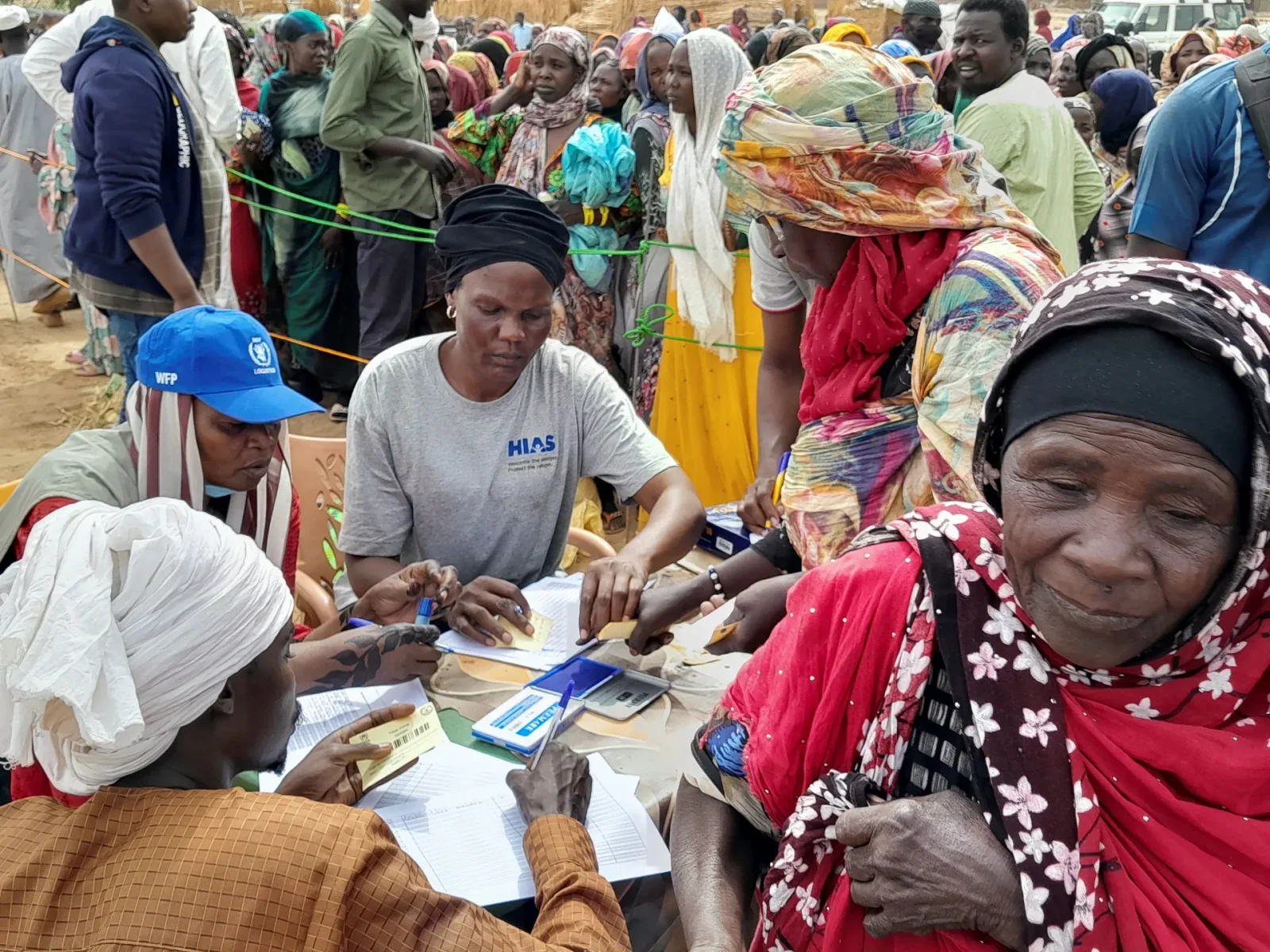 Sudan Army Chief Supports Ceasefire Extension Amid Ongoing Skirmishes.