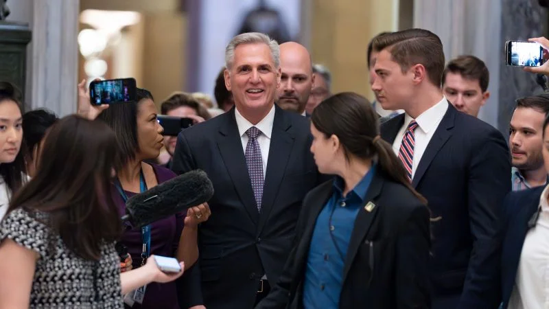 June 1 Headlines: Debt, Politics, Ukraine, Amazon, and UFOs