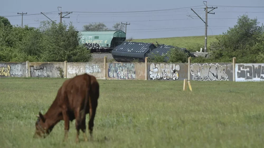 "Deliberate derailment of grain train in Crimea causes explosions and damage"