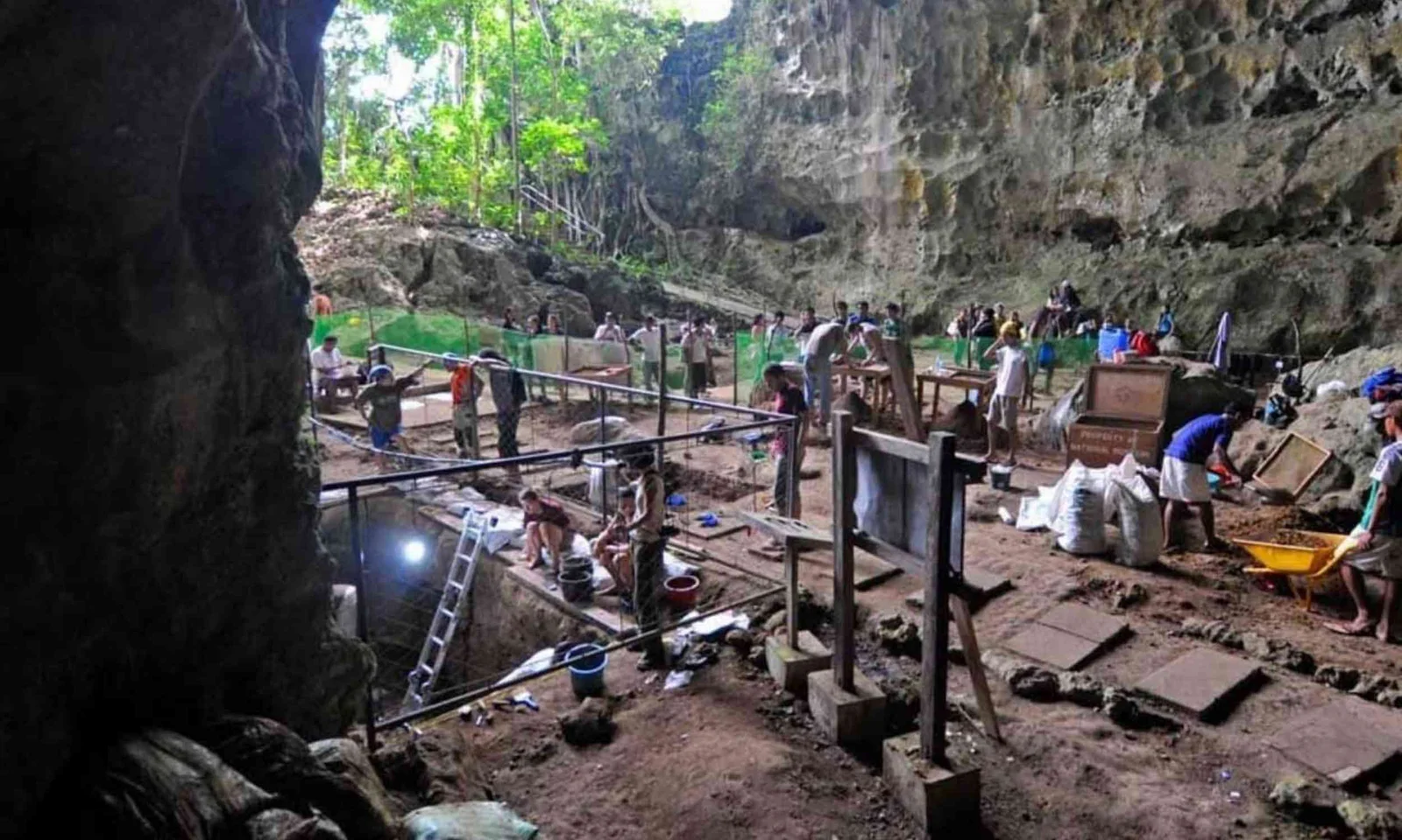 Ancient sea routes stitched Philippine islands 40,000 years ago