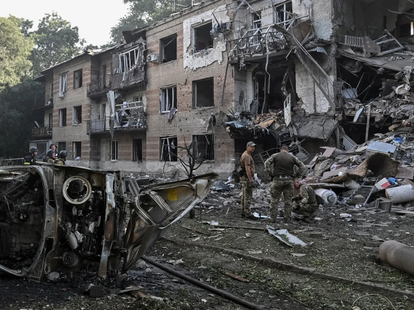 Kyiv Hit by Major Missile Strike as EU-Ukrainian Drone Deal Unveiled