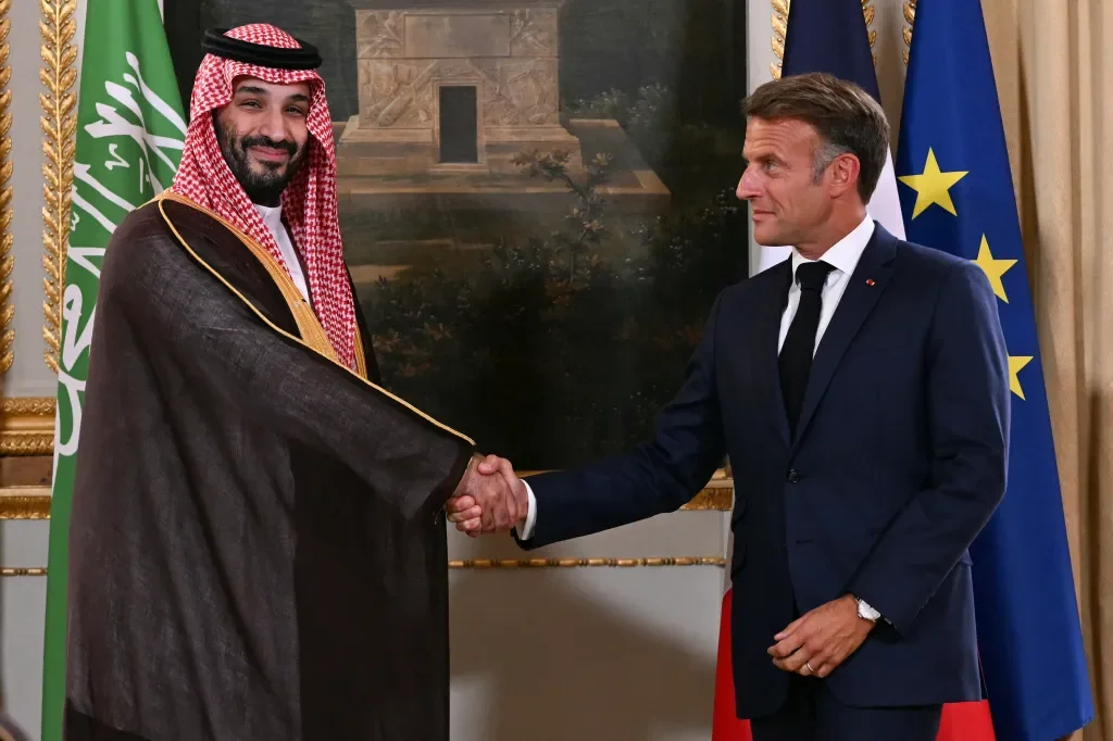 Saudi Arabia Bets $7B on Three Paris-Area Theme Parks
