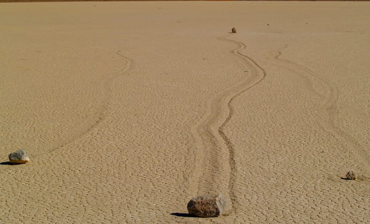 Death Valley Sailing Stones Move With Thin Ice and Light Winds, Scientists Explain