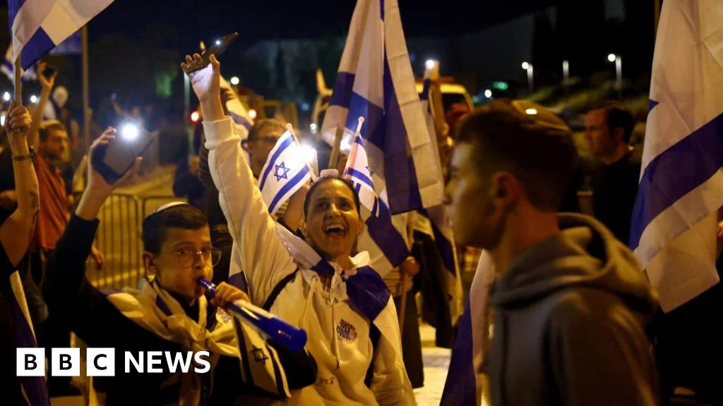 Massive Pro-Netanyahu Rally in Jerusalem Supports Judicial Reform