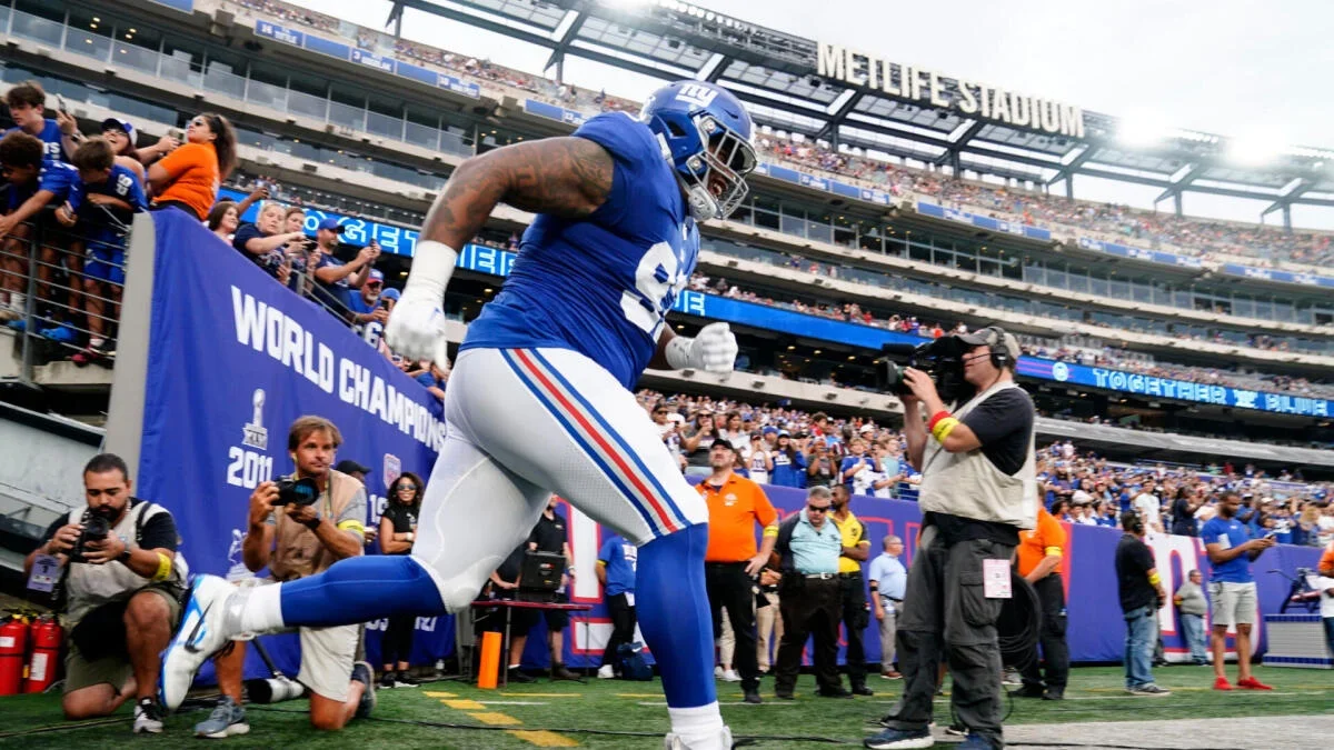 Bengals go all-in: No. 10 pick traded to Giants for Dexter Lawrence to back Burrow