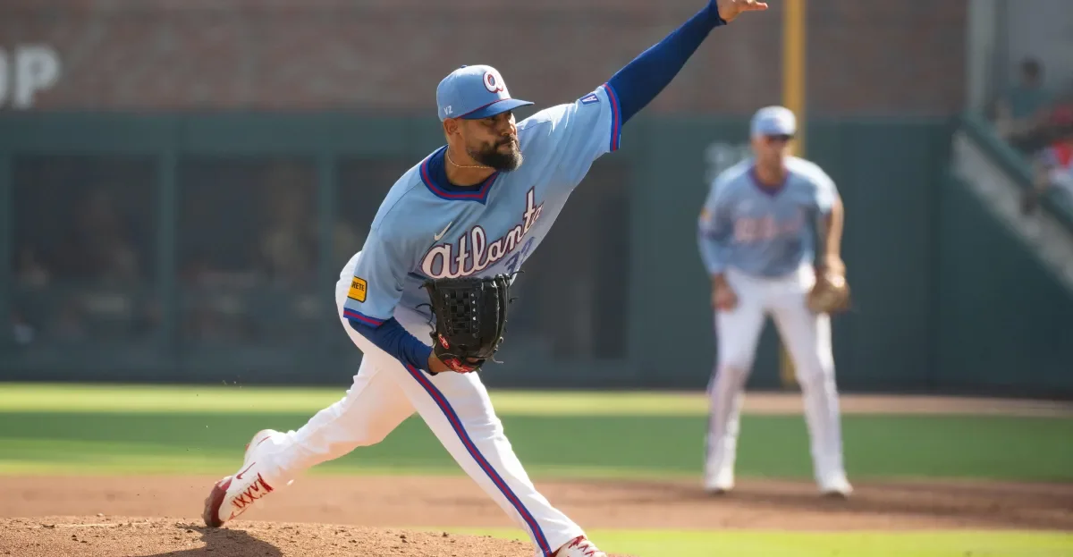 Braves ride late offense to 2-1 win, seal series vs Rockies