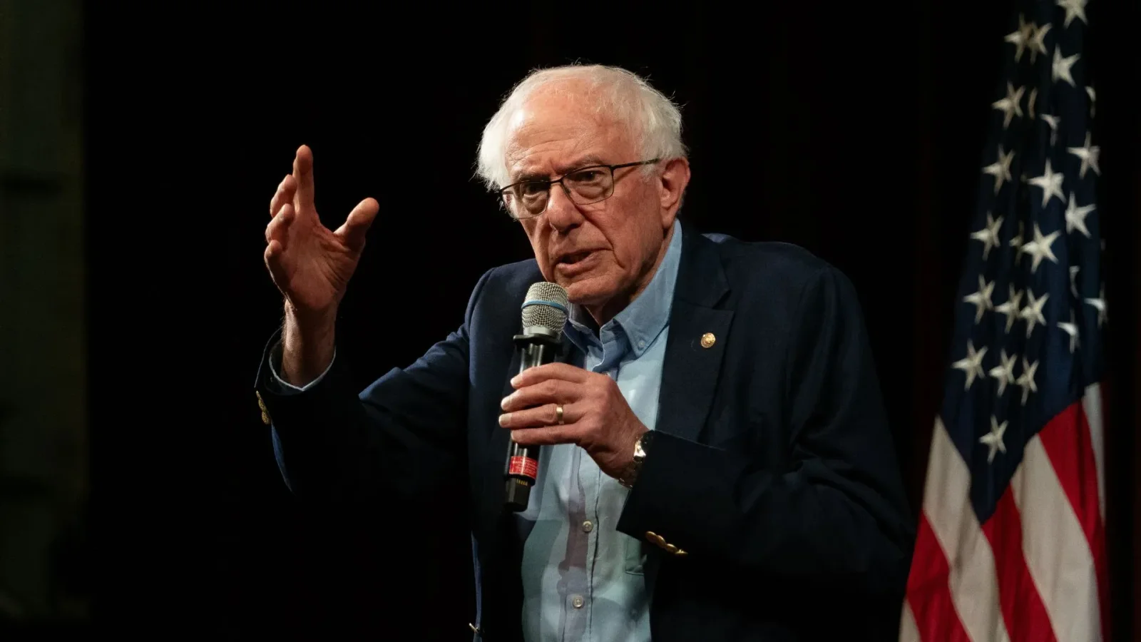 Sanders pushes for a public AI fund to pay Americans $1,000 annually