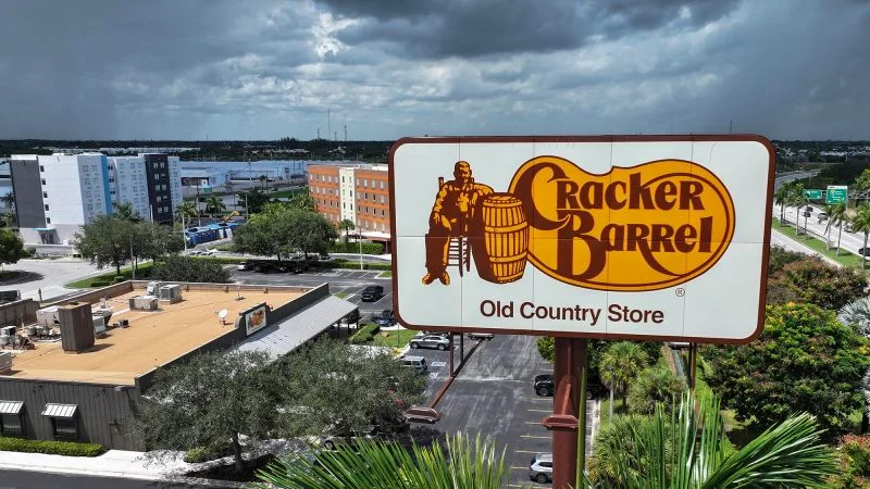 Cracker Barrel’s Comeback: Back to the Roots, Sparks a Recovery