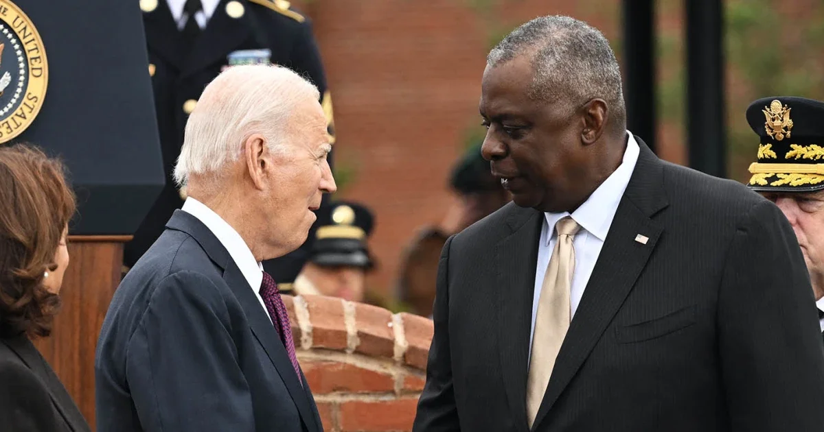 "Biden Expresses Confidence in Austin Despite Hospitalization Scrutiny"