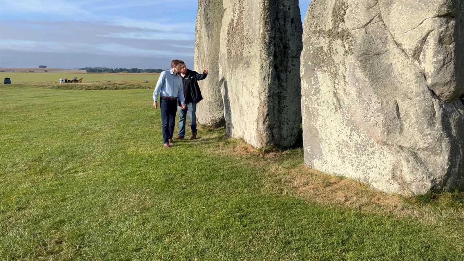 Ancient Britons Likely Haul 6-Ton Stone 435 Miles to Stonehenge, New Study Finds