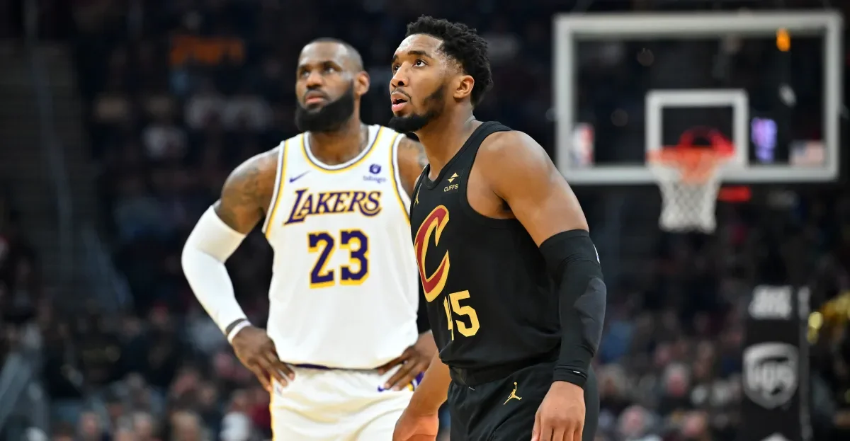 LeBron Reaching Out to Players on Interested Teams, Cavs Lead the Pack