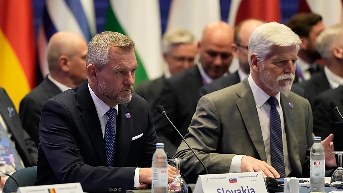 Pavel Takes NATO Row to Constitutional Court Over Summit Participation