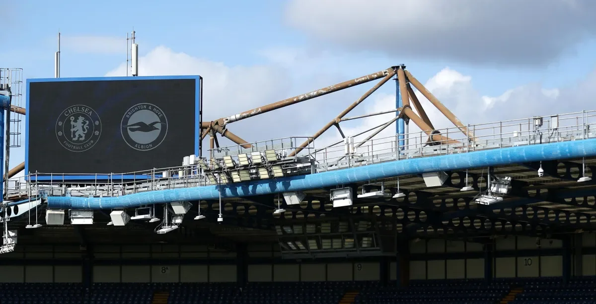 Martínez Debuts as Chelsea Host Brighton in Lineups & Game Thread
