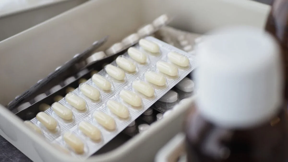Pill Bottle Puzzle: Middle-Aged Americans Struggle to Read Medication Labels