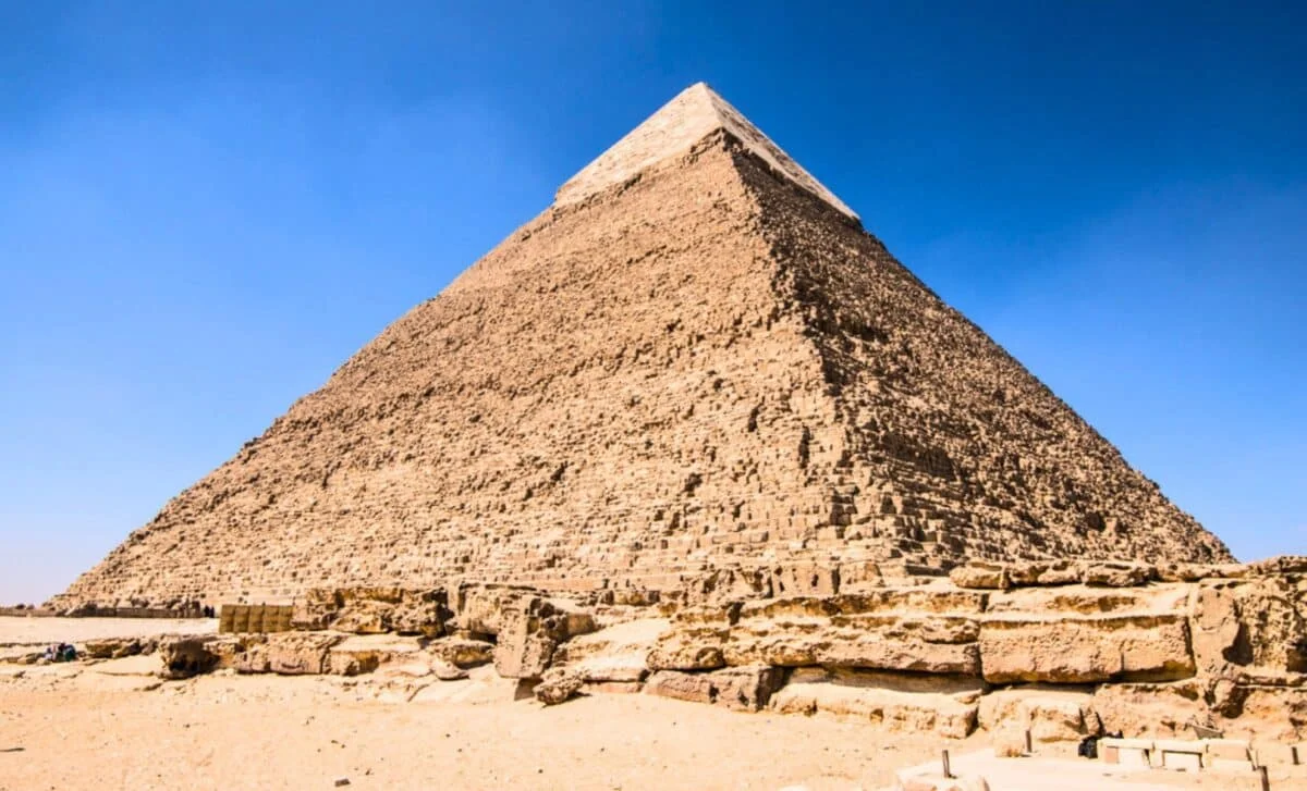 Cosmic-ray Scan Reveals Cathedral-Sized Void Hidden in Great Pyramid
