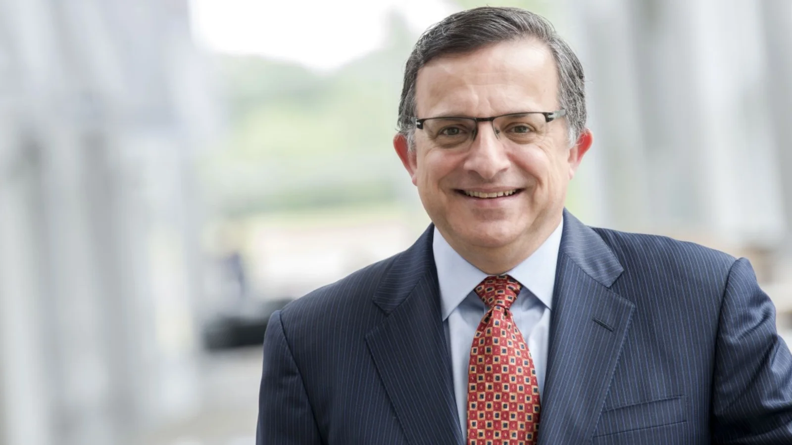 Merck's Keytruda and TIGIT combo falls short in lung cancer study.