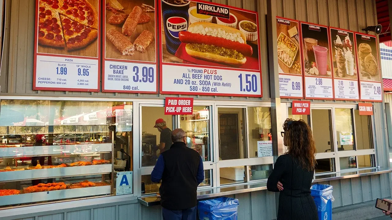 Costco tests jumbo chicken tenders, sparking calorie controversy