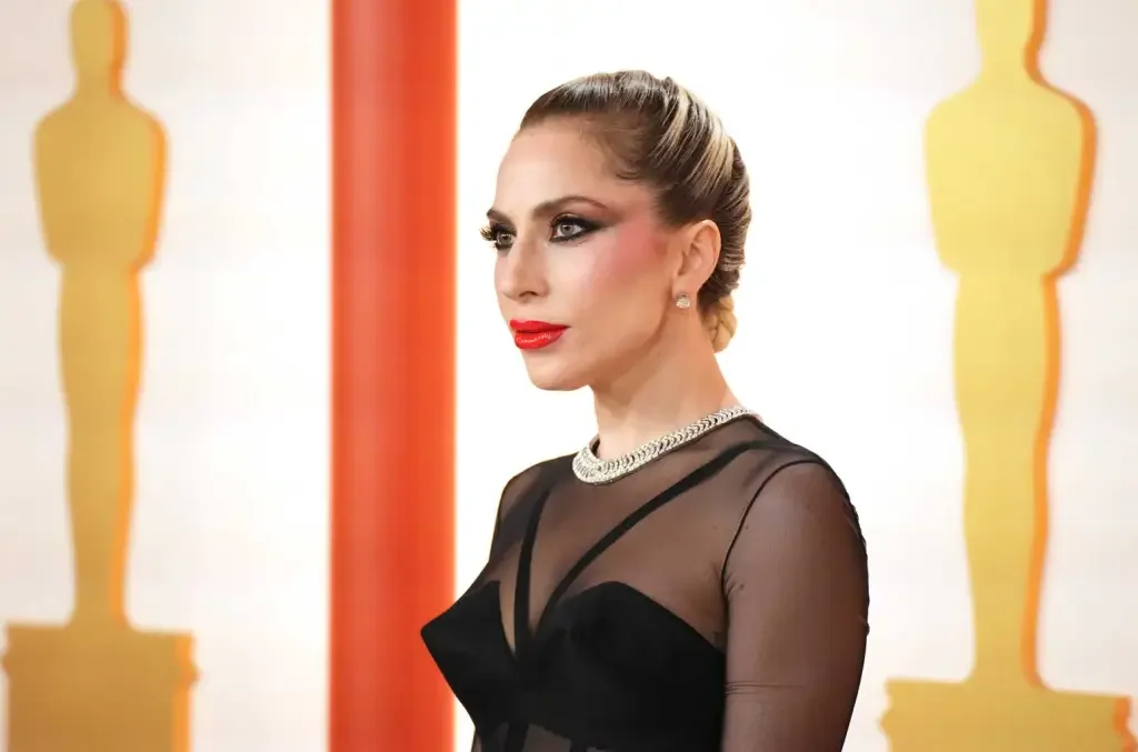 Lady Gaga's Unrecognizable Transformation and Fierce Dance Moves Impress Fans and Nicki Minaj.