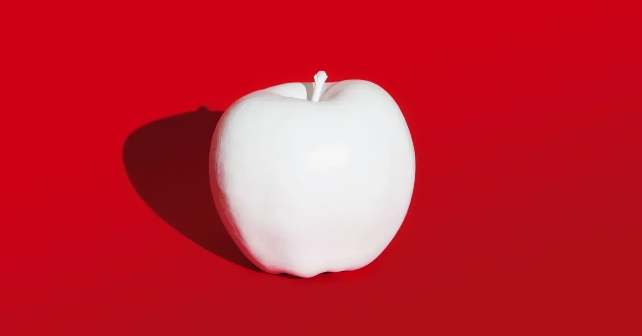 Apple's Bizarre Trademark Battle with Apples