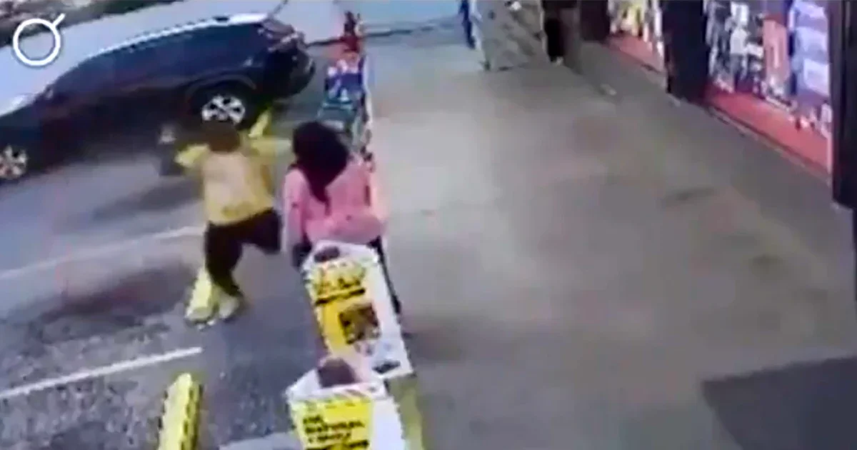 Trump Shares Graphic Florida Hammer Attack Video, Ties It to Immigration Policy