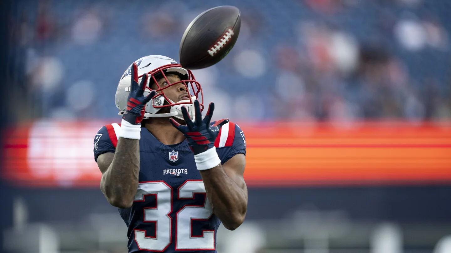 Patriots RB Henderson sidelined at practice ahead of Week 1