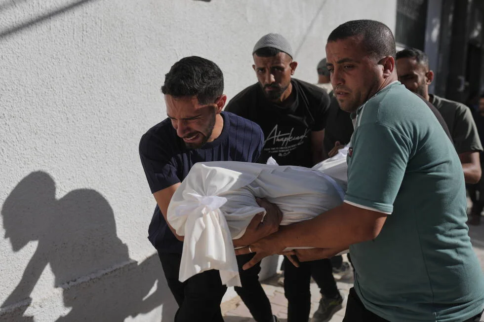 Gaza death toll climbs past 73,000 as strikes press on after ceasefire bid