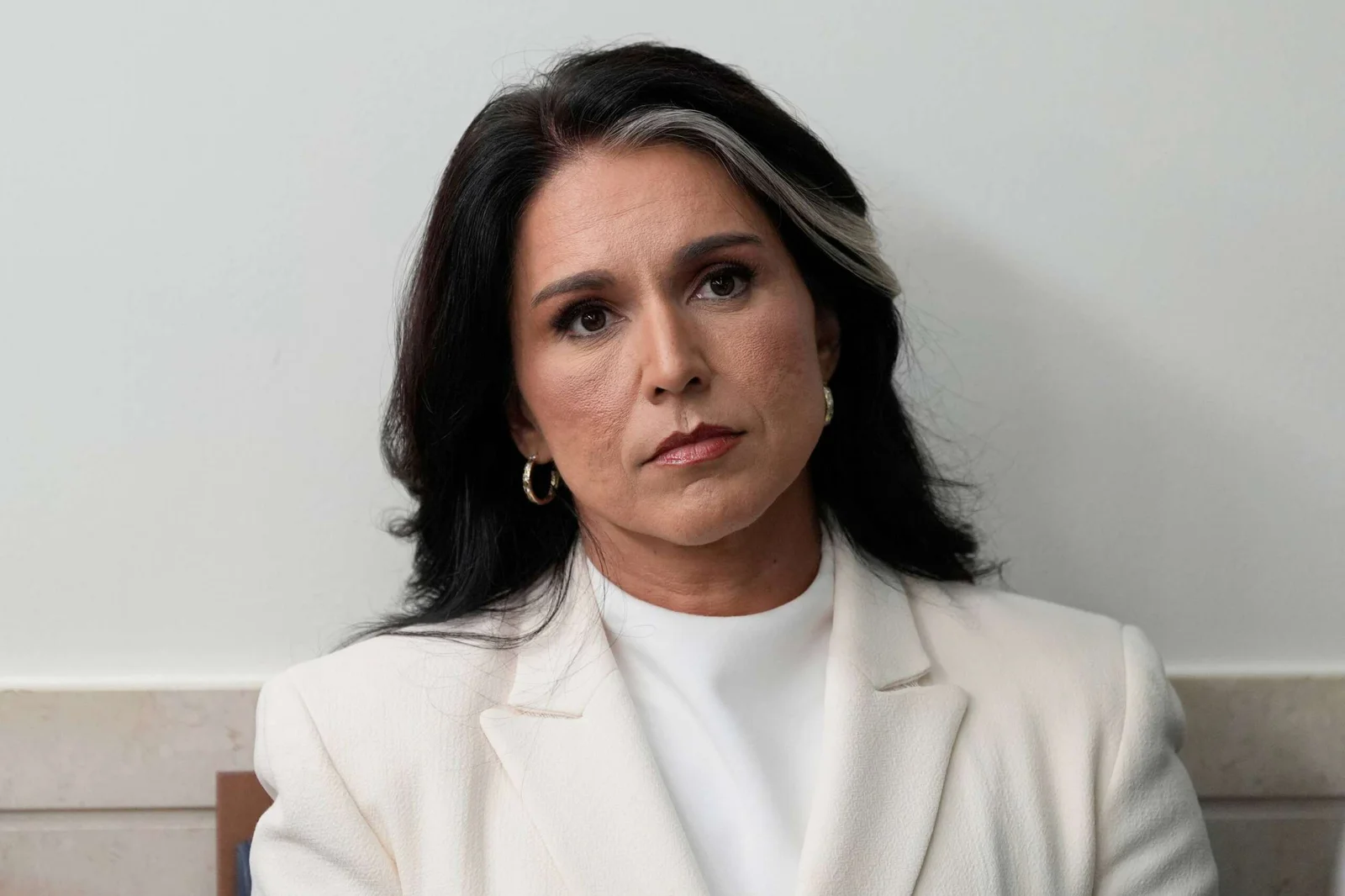 Gabbard resigns as DNI to care for husband battling cancer