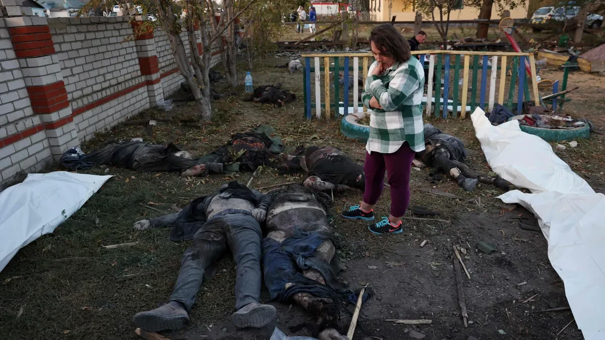 "Deadly Russian Missile Strikes Leave Ukraine in Chaos"