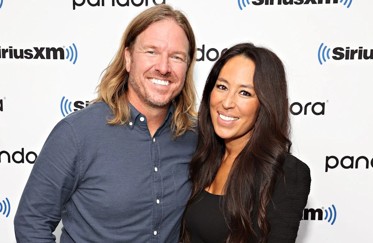 Joanna Gaines Shares Rare Clip of All Five Kids on Colorado Getaway
