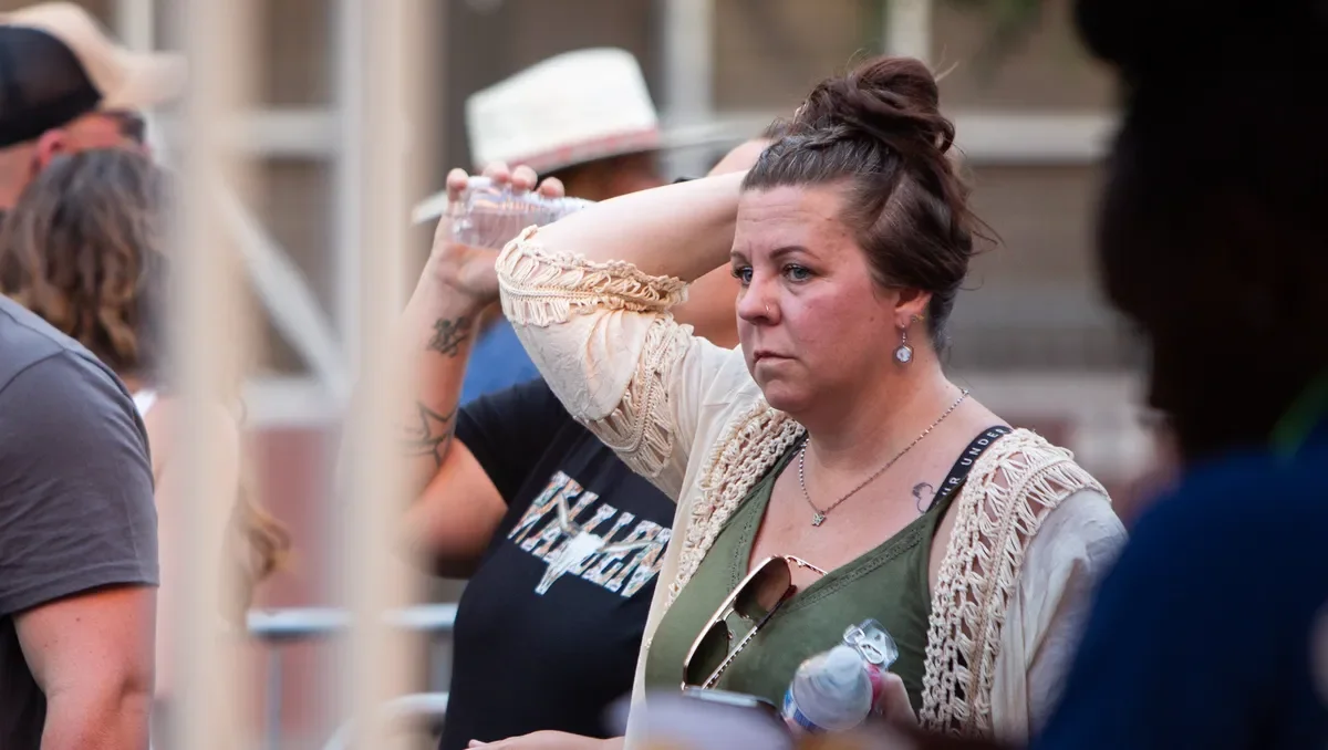 Phoenix's Battle Against Record-Breaking Heat: Surviving, Rationing, and Saving
