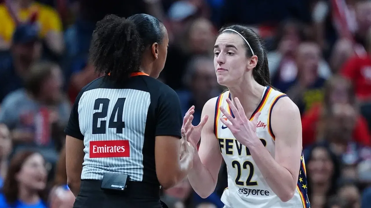 Clark calls out refs after no-call leaves her with quad contusion