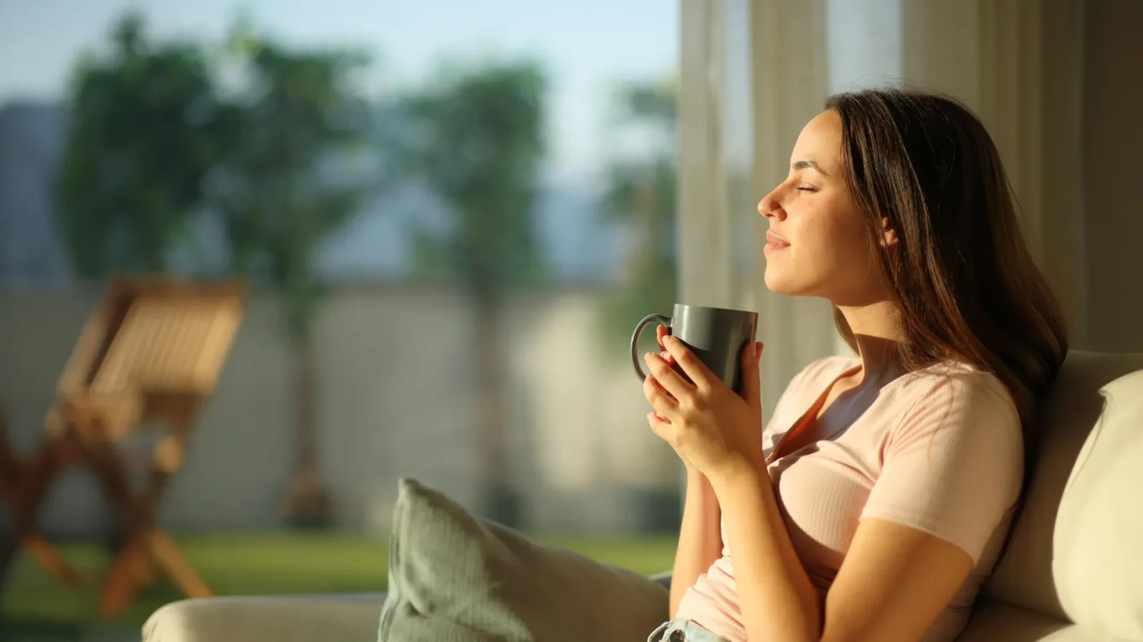 Coffee’s hidden gut-brain effects: decaf memory gains, caffeine focus