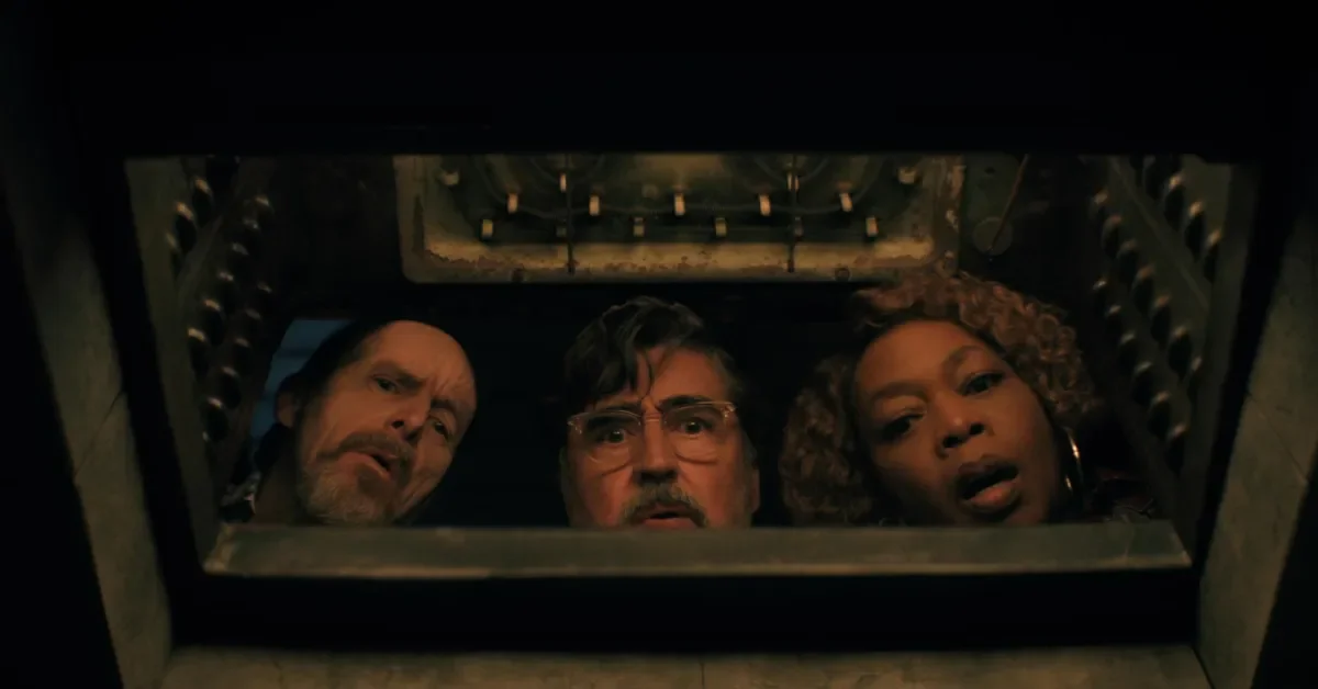 Netflix's Elder-Driven Amblin-Style Sci-Fi Turns a Retirement Community Into a Mystery