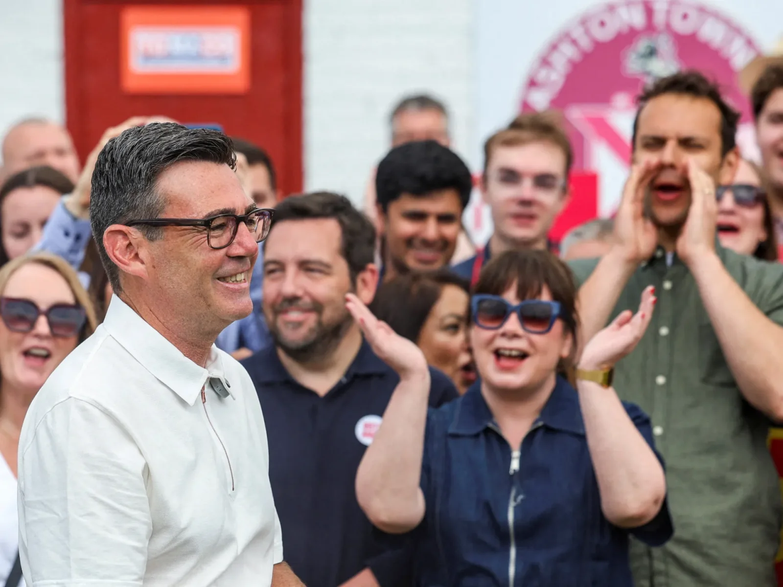Makerfield by-election thrusts Burnham toward possible Labour leadership bid