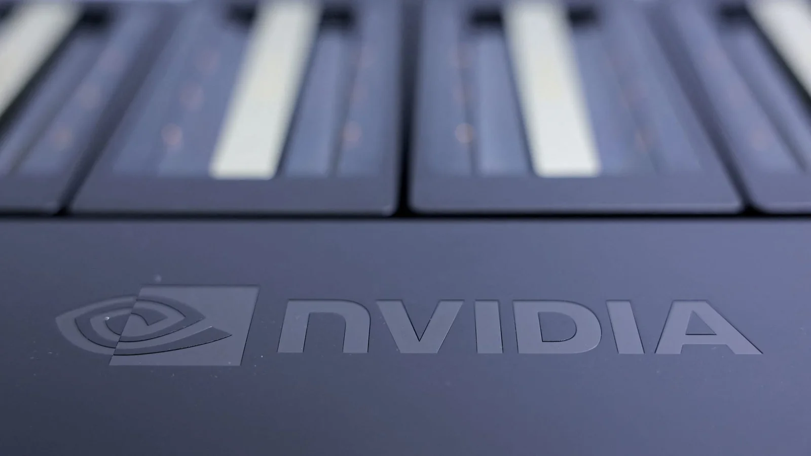 Analysts spotlight Nvidia, Apple and Tesla as Monday stock calls roll in