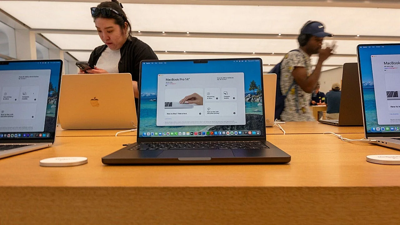 WebKit flaws bypass iCloud Private Relay, revealing real IPs and DNS data