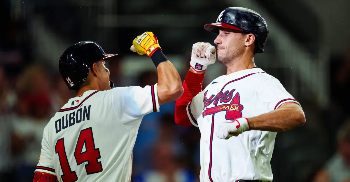 Braves extend eight-game win streak as Hartman joins 20/40 club in rout of Marlins