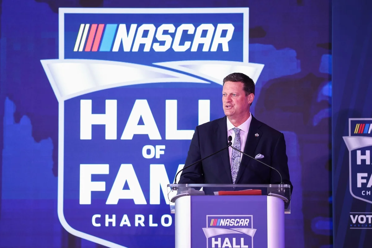 Harvick, Burton Lead NASCAR Hall of Fame Class of 2027